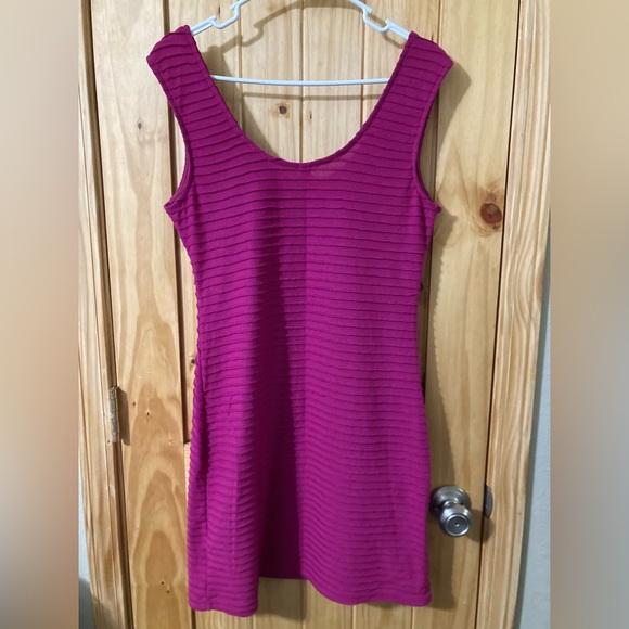 Xhilaration girl’s size L asymmetrical patterned stretch mini dress - Picture 4 of 4